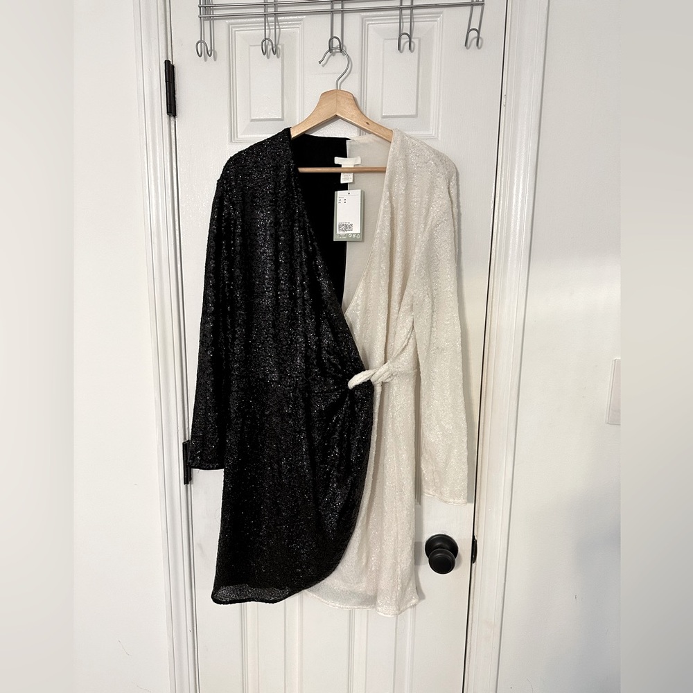 H&M black and white sequence tuxedo dress - Medium